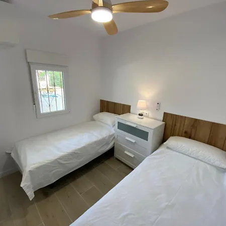Beachfront, Floor Corner 2-bed, Paseo Apartment Estepona