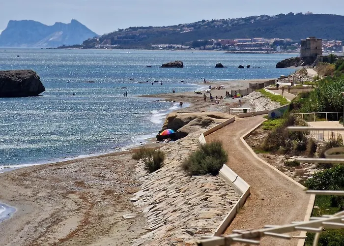 Beachfront, Floor Corner 2-bed, Paseo * Estepona